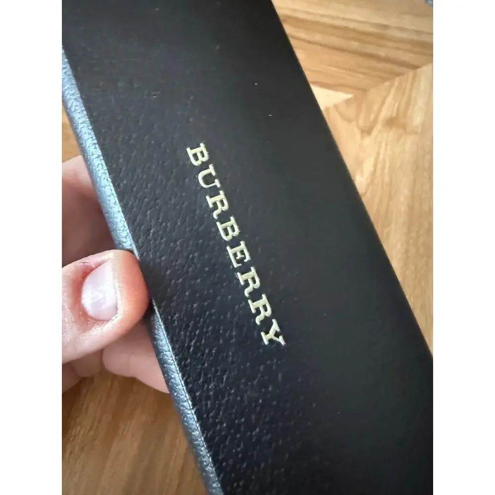 BURBERRY Black Hard Sunglass/Glasses Case